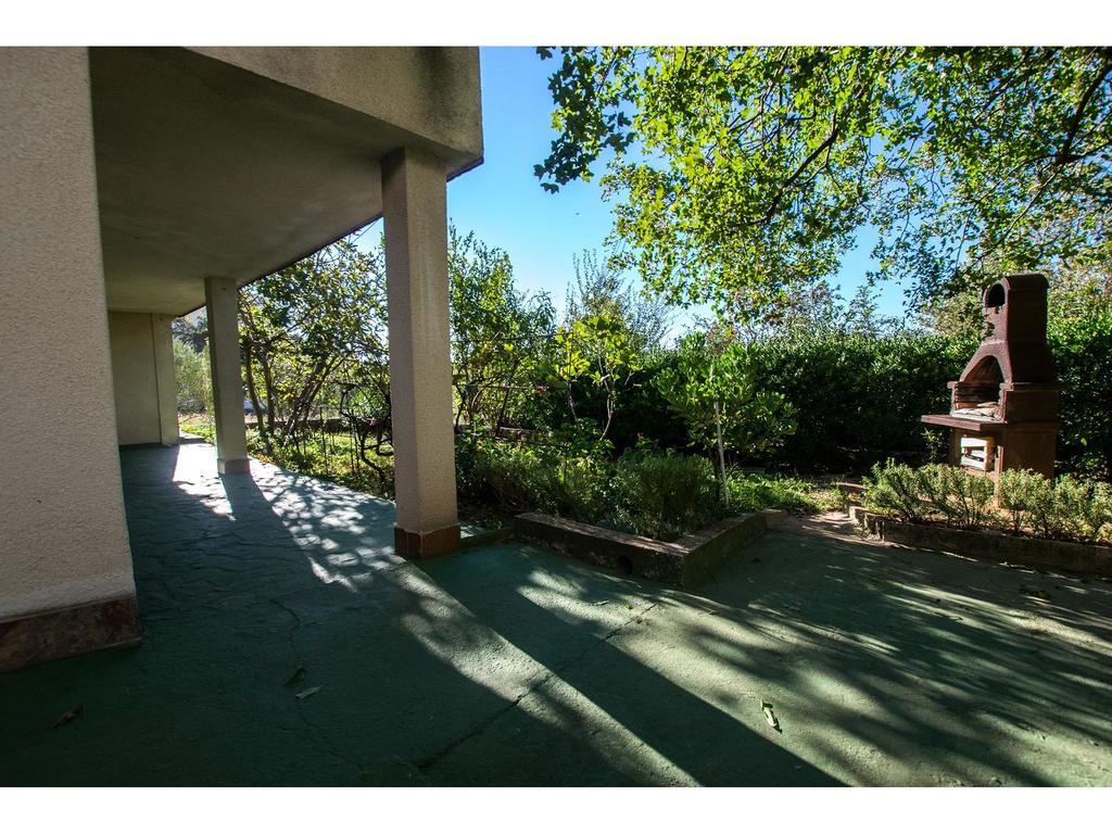 Apartments Velebit Starigrad Paklenica Exterior foto