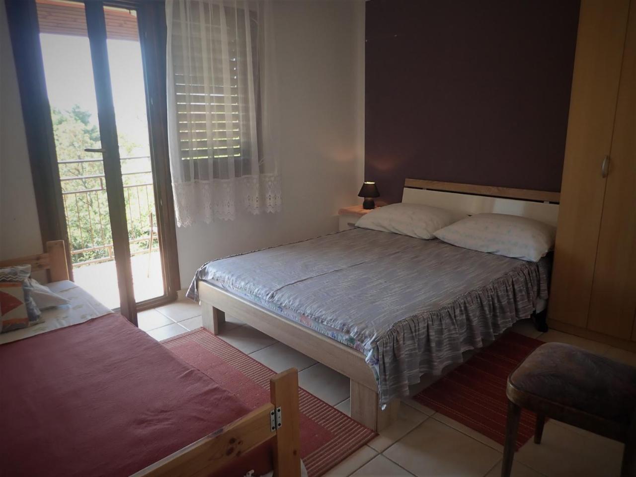 Apartments Velebit Starigrad Paklenica Exterior foto