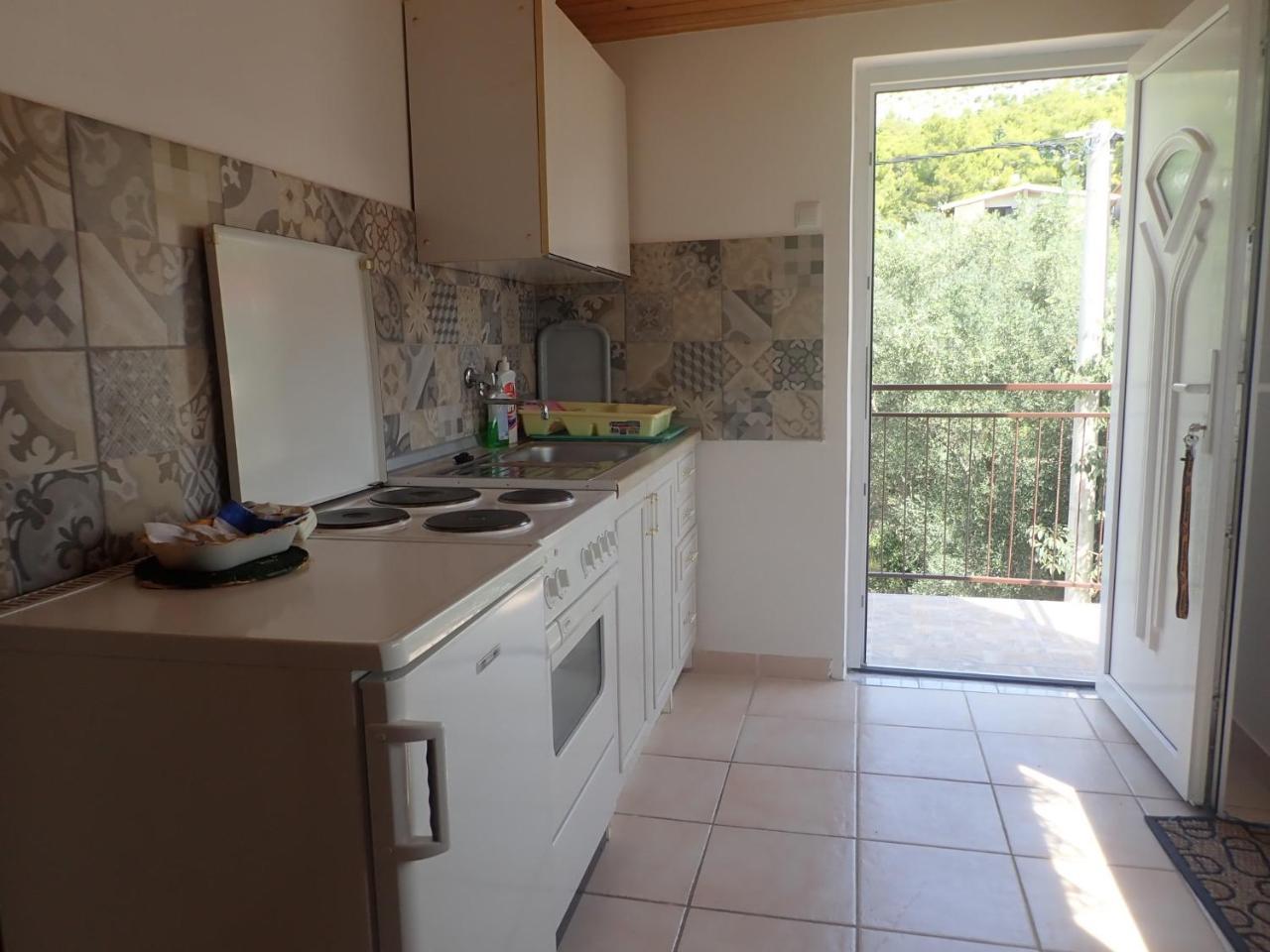 Apartments Velebit Starigrad Paklenica Exterior foto
